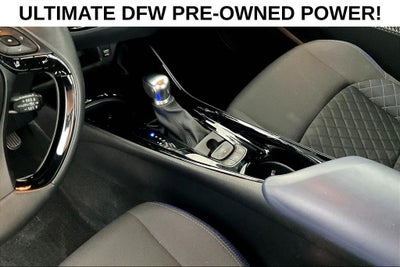 2022 Toyota C-HR XLE