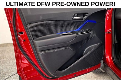 2022 Toyota C-HR XLE