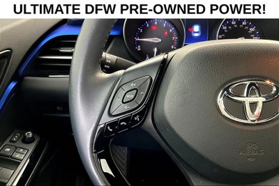 2022 Toyota C-HR XLE