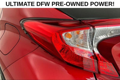 2022 Toyota C-HR XLE