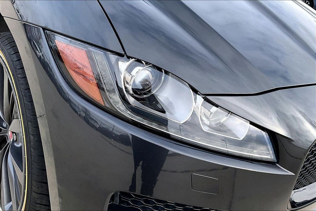 2018 Jaguar F-PACE 25t Prestige