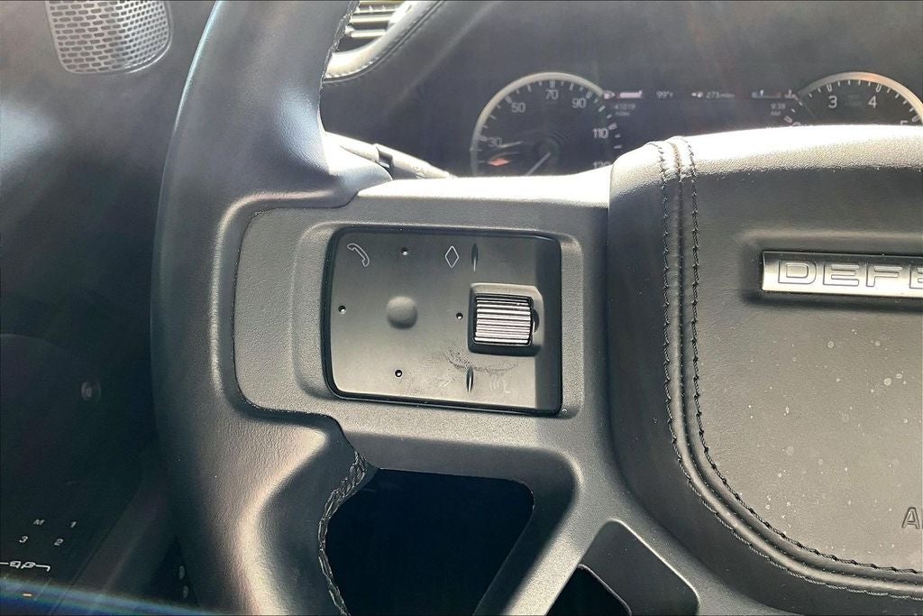 2023 Land Rover Defender 110 X-Dynamic SE