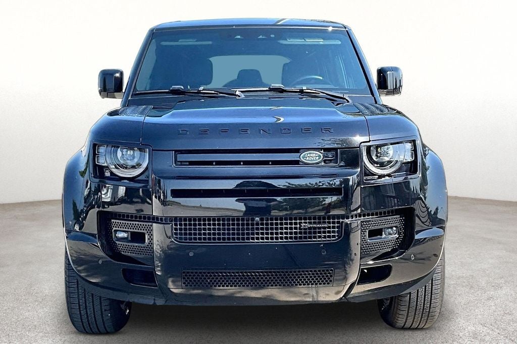 2023 Land Rover Defender 110 X-Dynamic SE