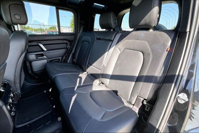 2023 Land Rover Defender 110 X-Dynamic SE