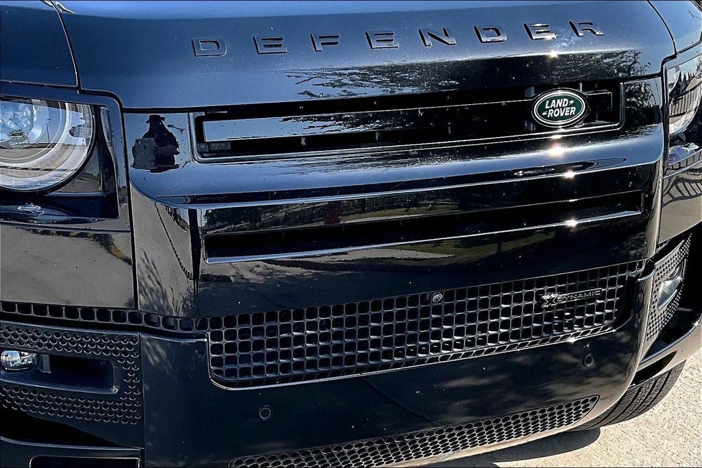 2023 Land Rover Defender 110 X-Dynamic SE