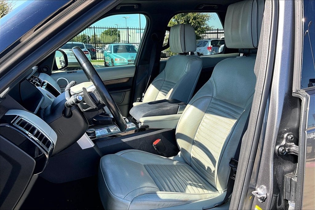 2018 Land Rover Discovery HSE Luxury