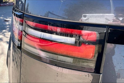 2018 Land Rover Discovery HSE Luxury