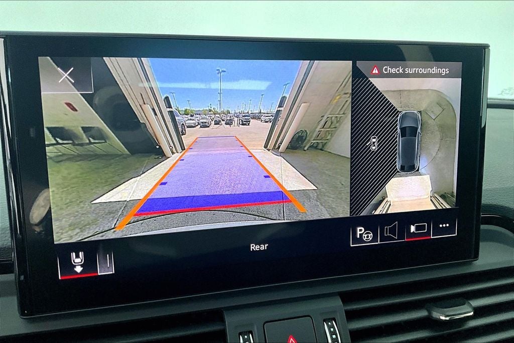 2023 Audi SQ5 Sportback Prestige quattro