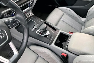 2020 Audi Q5 45 Prestige quattro