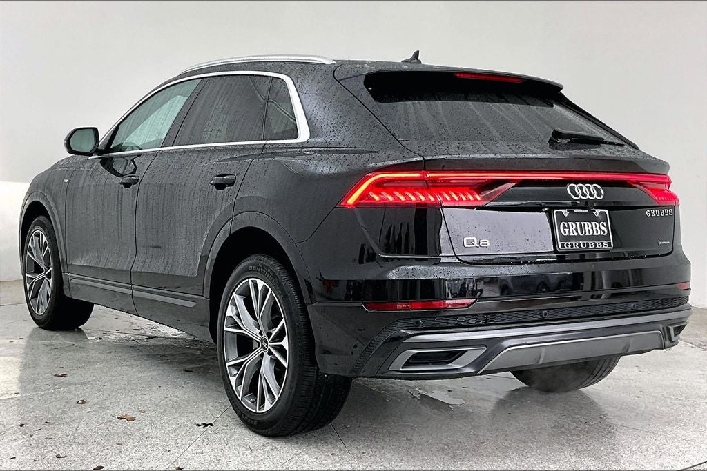 2023 Audi Q8 55 Premium Plus quattro