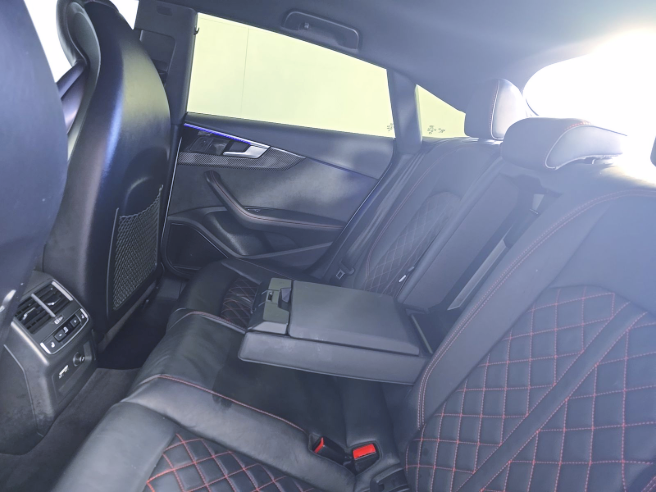 2023 Audi S5 Sportback Prestige quattro