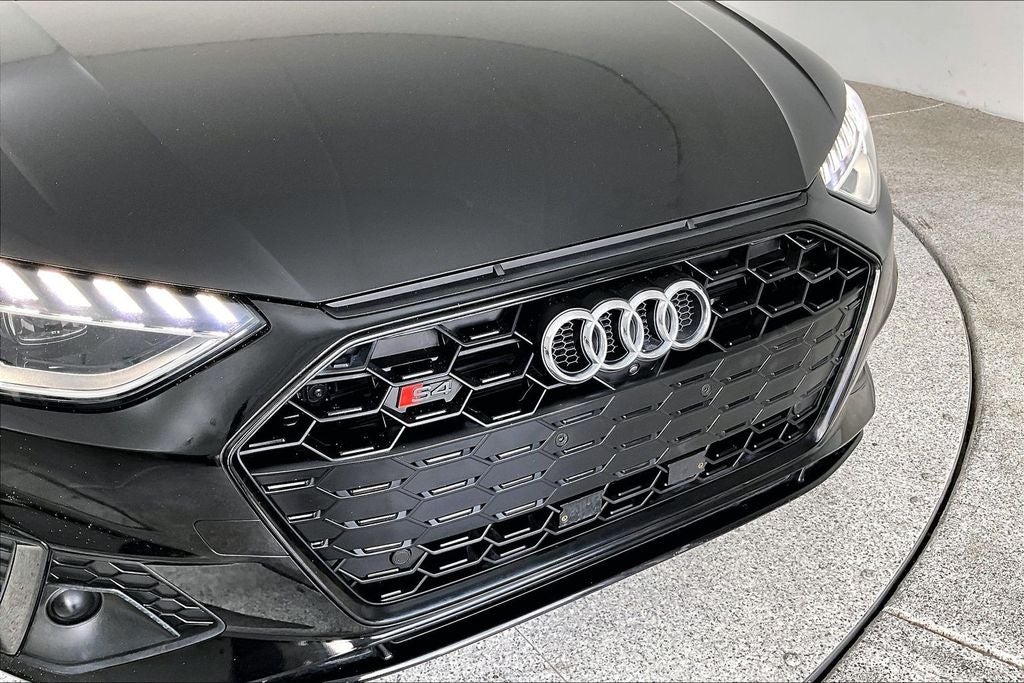 2023 Audi A4 45 S line Premium Plus quattro