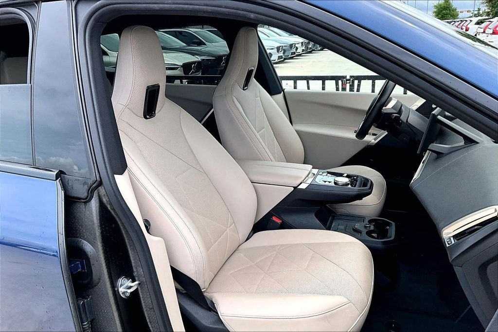 2023 BMW iX xDrive50