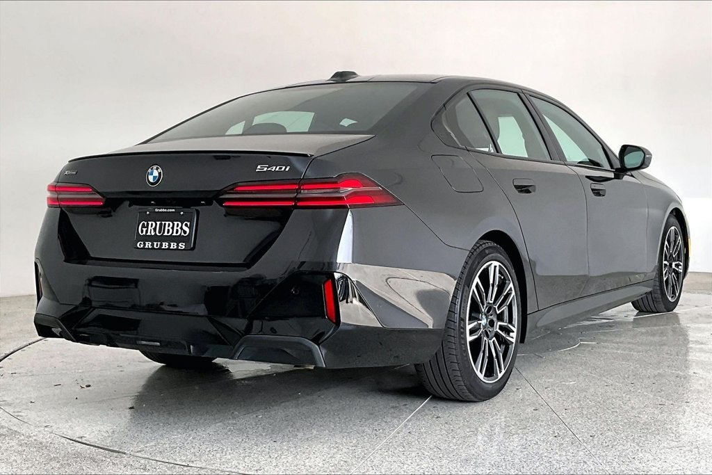 2026 BMW 5 Series 540i xDrive M Sport