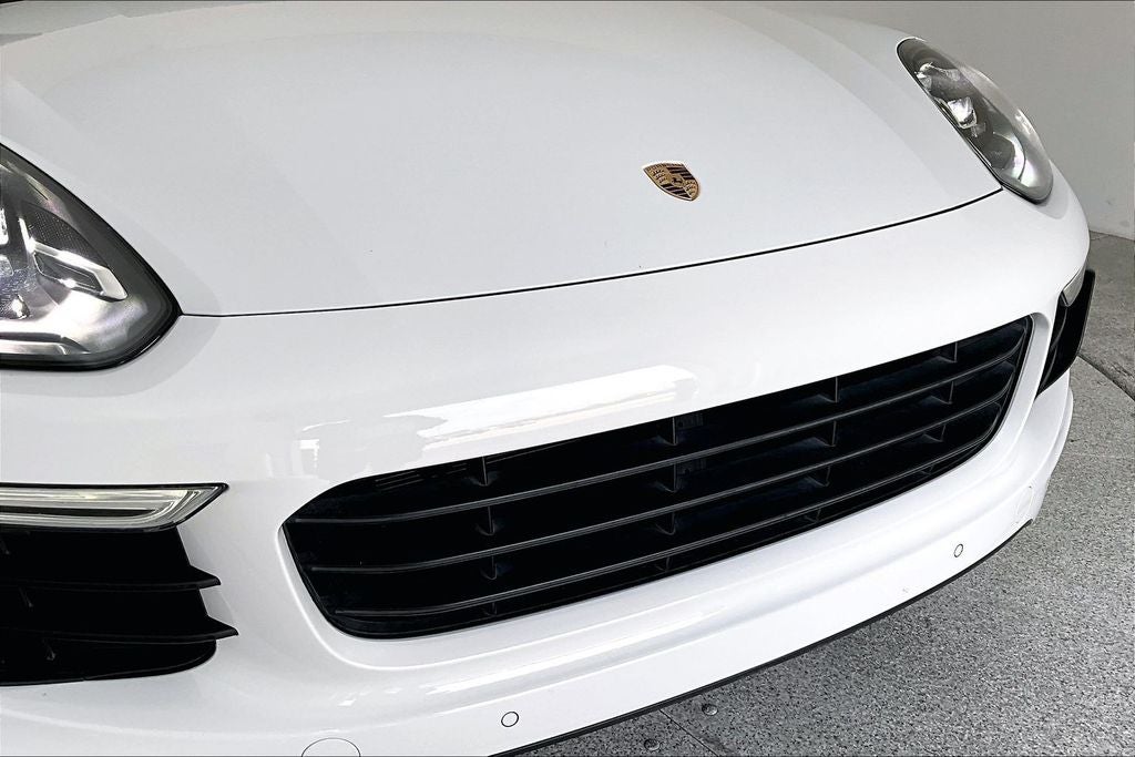 2016 Porsche Cayenne Base