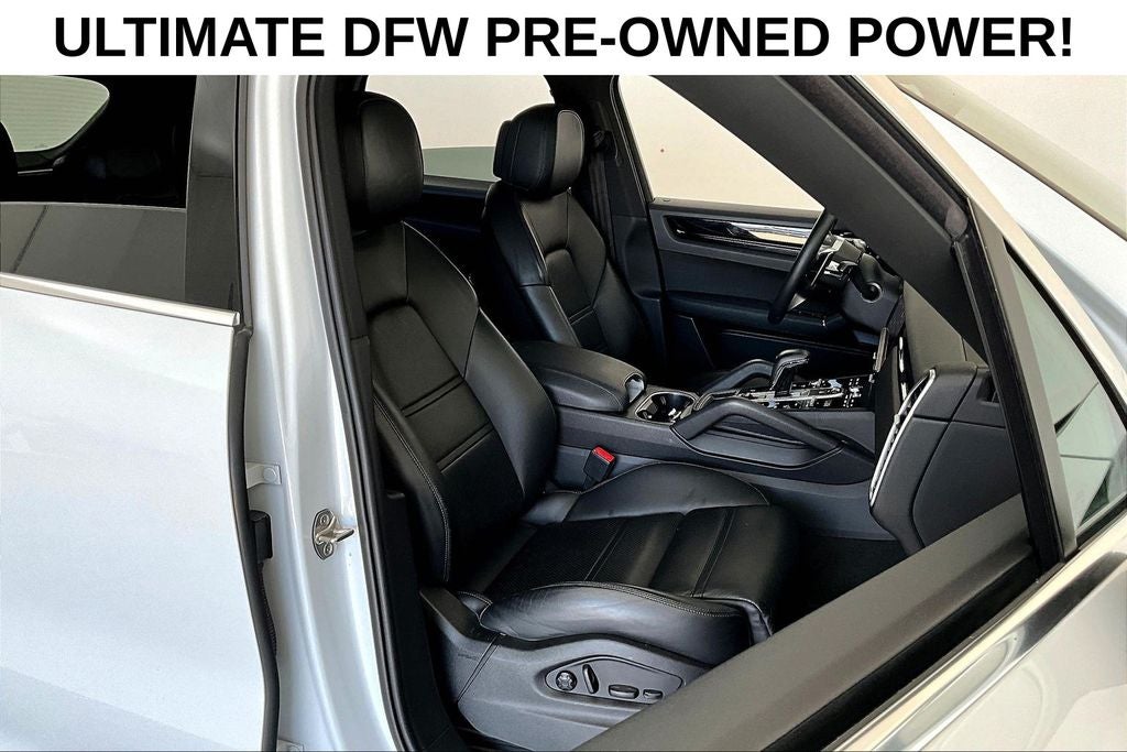 2023 Porsche Cayenne Base