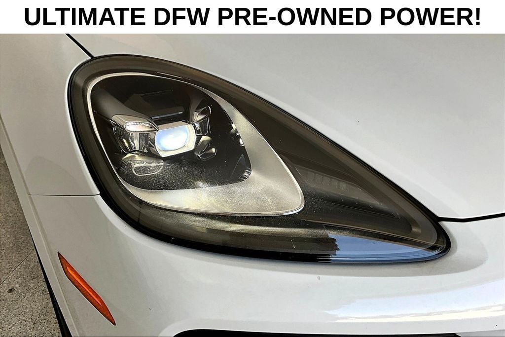 2023 Porsche Cayenne Base