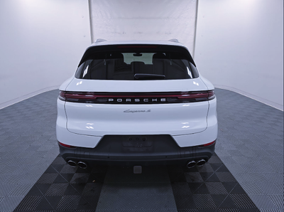 2024 Porsche Cayenne S