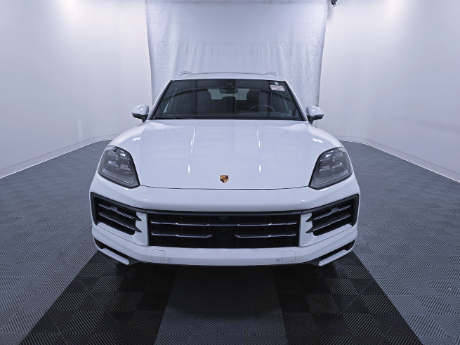 2024 Porsche Cayenne S