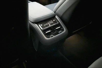 2025 Volvo XC90 B6 Plus 7-Seater 2025.5