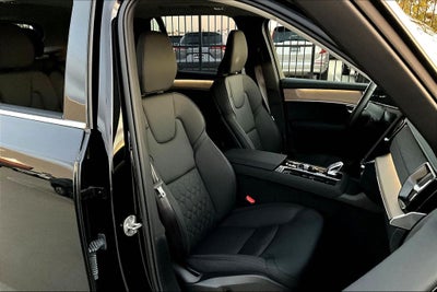 2025 Volvo XC90 B6 Plus 7-Seater 2025.5