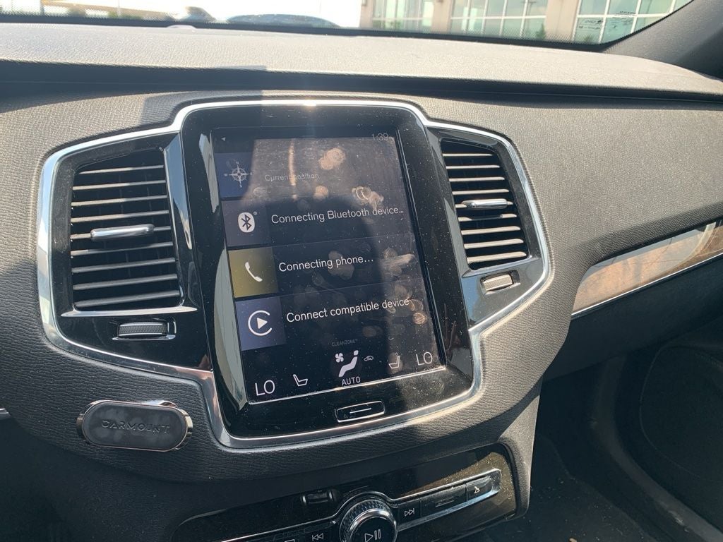 2018 Volvo XC90 T6 Momentum