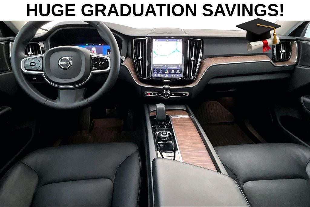 2023 Volvo XC60 B5 Plus Bright Theme