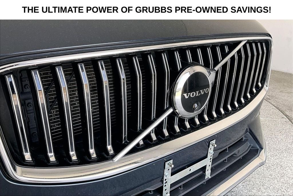 2023 Volvo XC60 B5 Plus Bright Theme