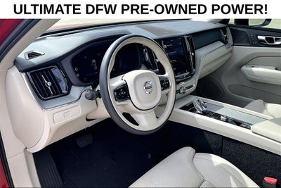 2024 Volvo XC60 B5 Ultimate Dark Theme