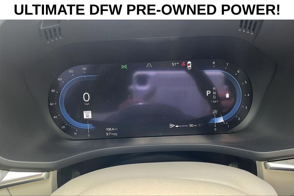 2024 Volvo XC60 B5 Ultimate Dark Theme