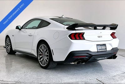 2024 Ford Mustang GT Premium Fastback