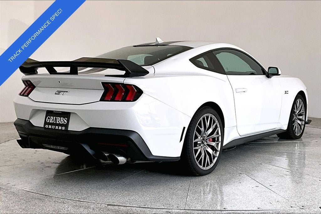 2024 Ford Mustang GT Premium Fastback