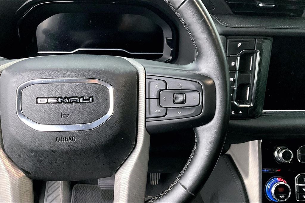 2023 GMC Yukon Denali