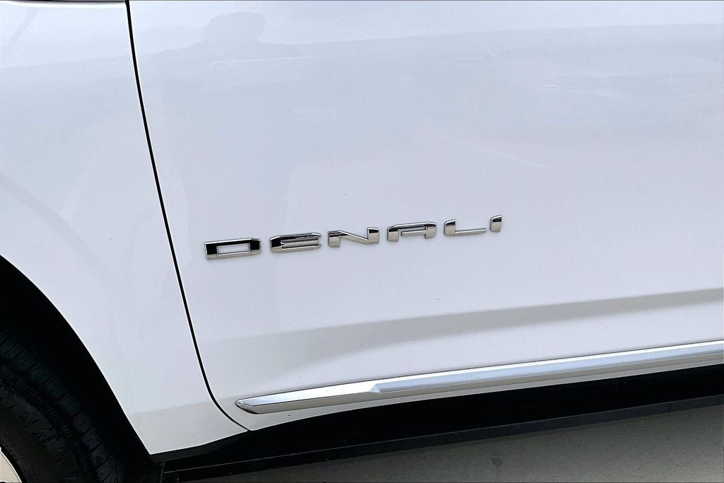 2024 GMC Yukon Denali RESERVE