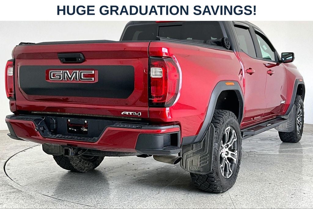 2024 GMC Canyon AT4
