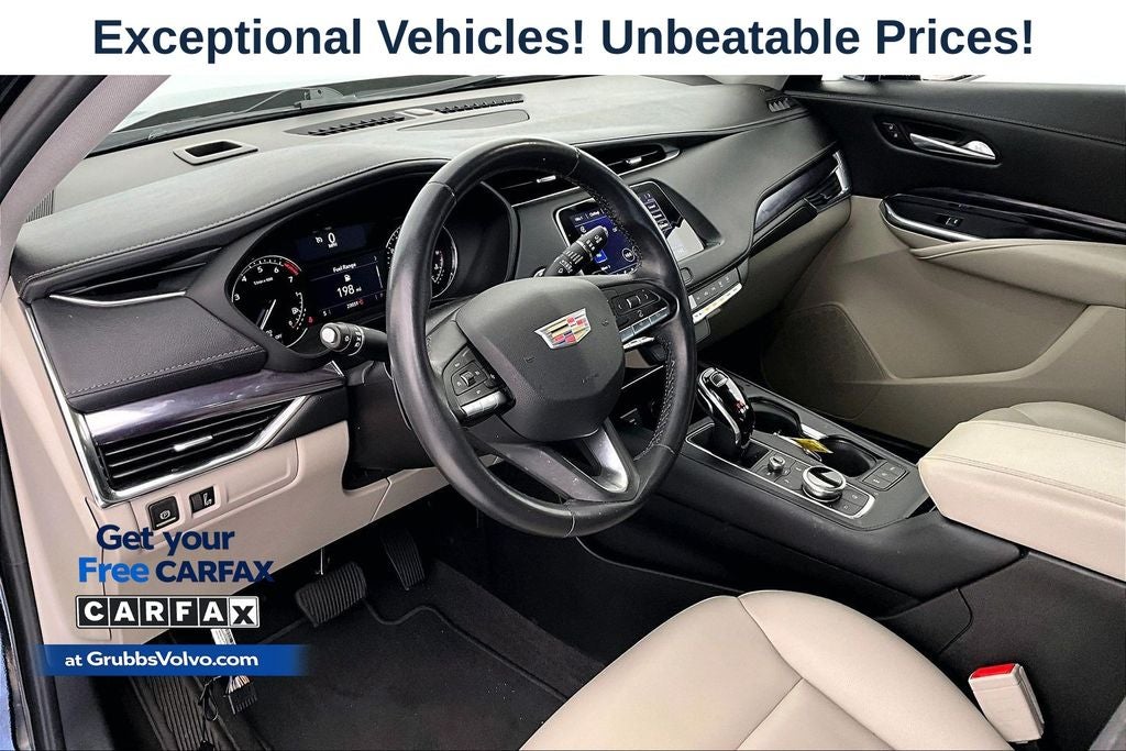 2022 Cadillac XT4 Luxury