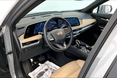 2025 Cadillac XT4 Premium Luxury
