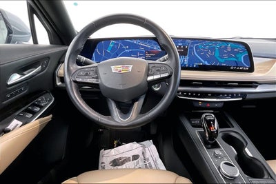 2025 Cadillac XT4 Premium Luxury