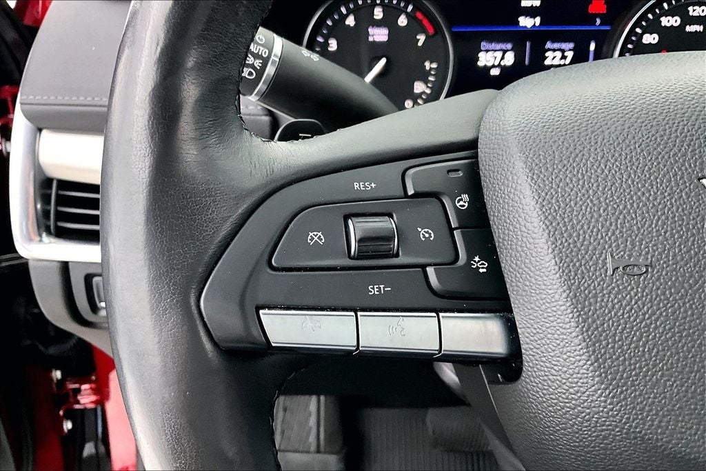 2021 Cadillac XT4 Premium Luxury