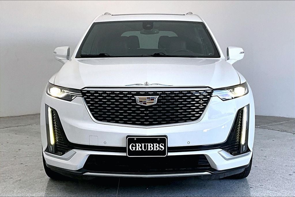 2022 Cadillac XT6 Premium Luxury
