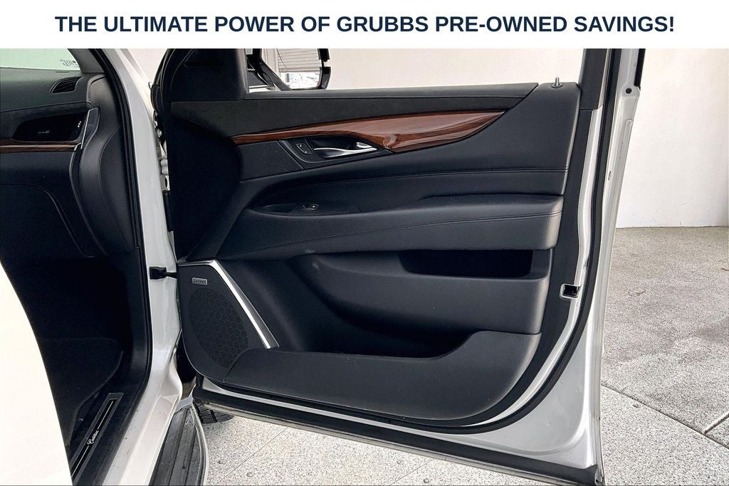2018 Cadillac Escalade Luxury