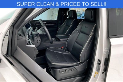 2023 Cadillac Escalade Sport