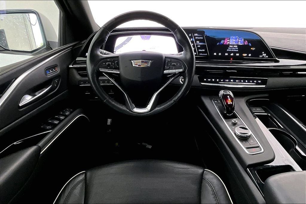 2022 Cadillac Escalade Sport