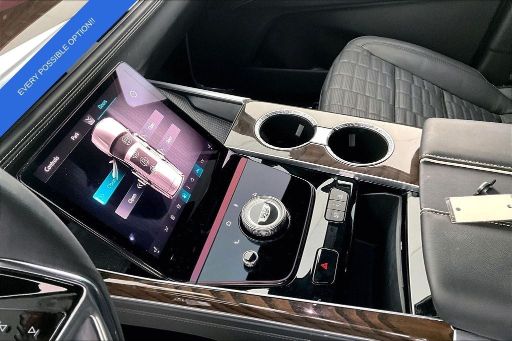 2025 Cadillac Escalade Sport Platinum