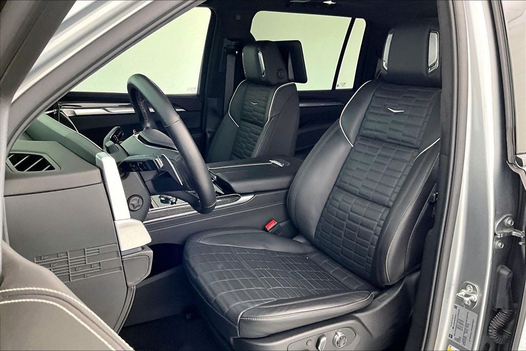2025 Cadillac Escalade ESV V-Series