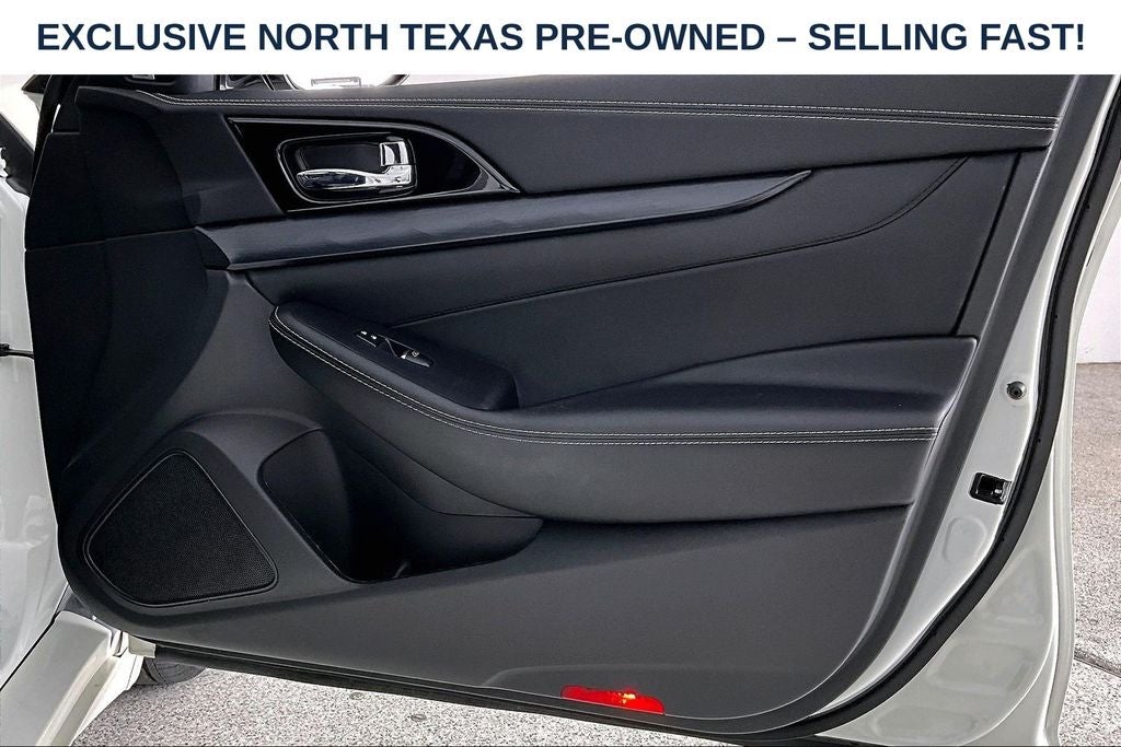 2022 Nissan Maxima Platinum