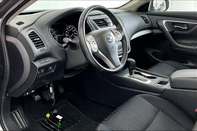 2017 Nissan Altima 2.5 SV
