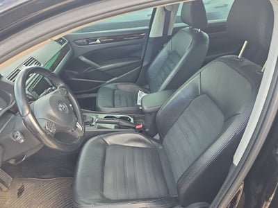 2014 Volkswagen Passat TDI SEL Premium