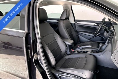 2022 Volkswagen Passat 2.0T SE