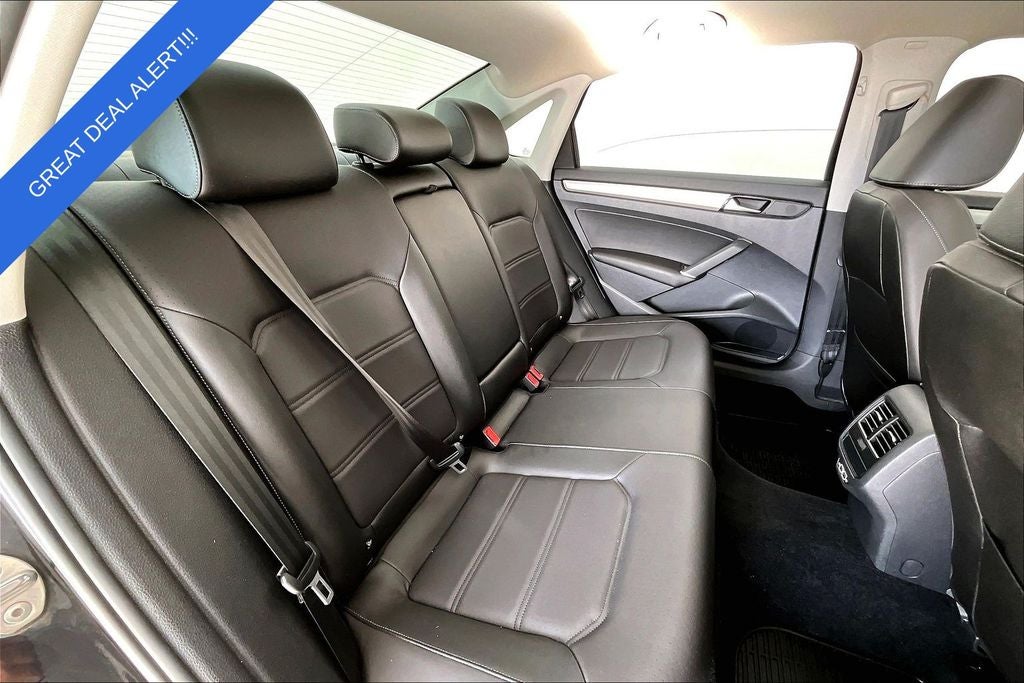 2022 Volkswagen Passat 2.0T SE